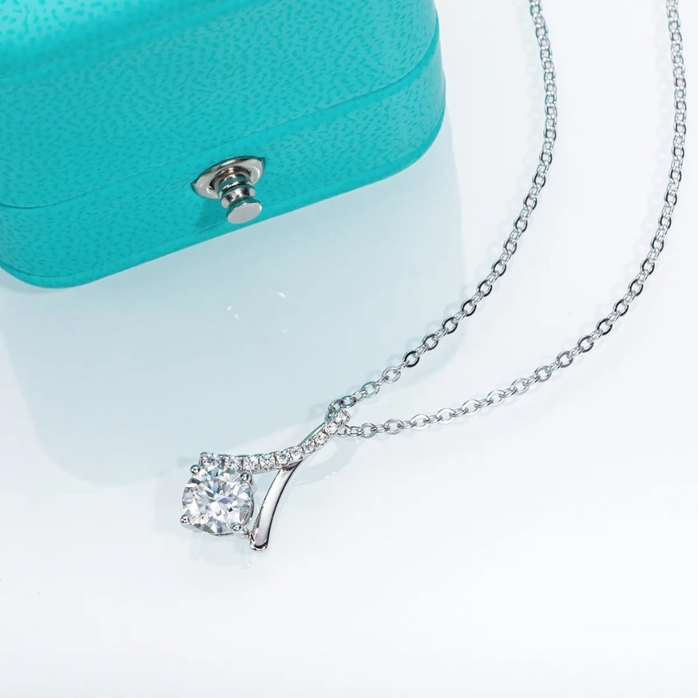 Certified 1ct. t.w. Moissanite Diamond Water Drop Pendant Necklace NEW - Picture 5 of 11